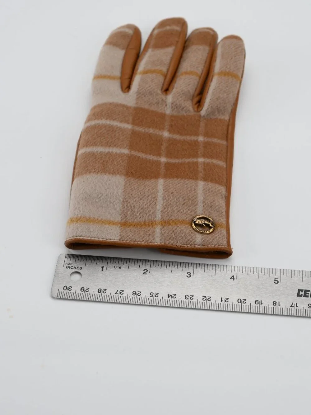 Coach Horse and Carriage Tan Plaid Tech woman's Gloves Leather/Wool Sz 8
